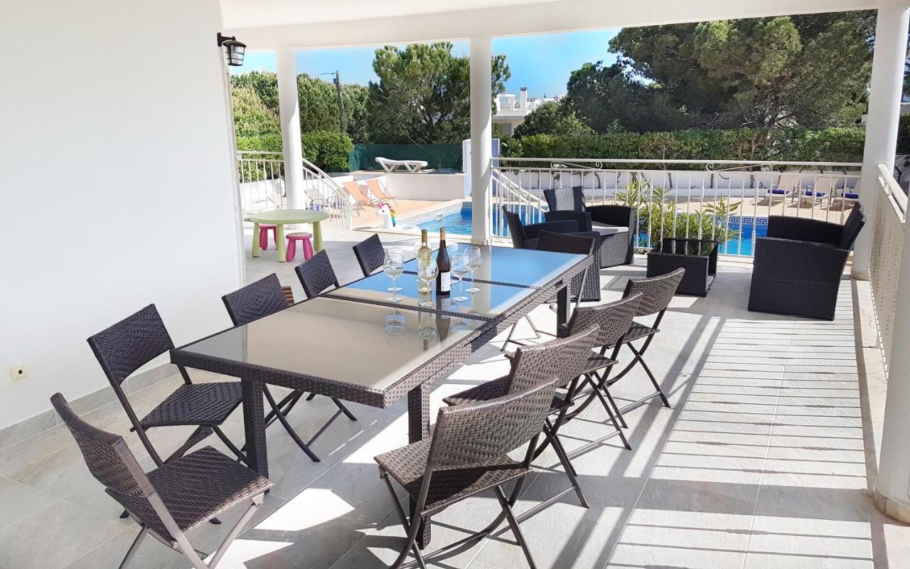 Sunset Villa By Laranjal Rentals Olhos de Agua  Eksteriør billede